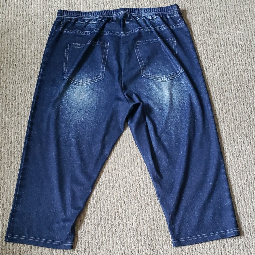 SHEIN Women's Blue Distressed Capris - Picture 2 of 2